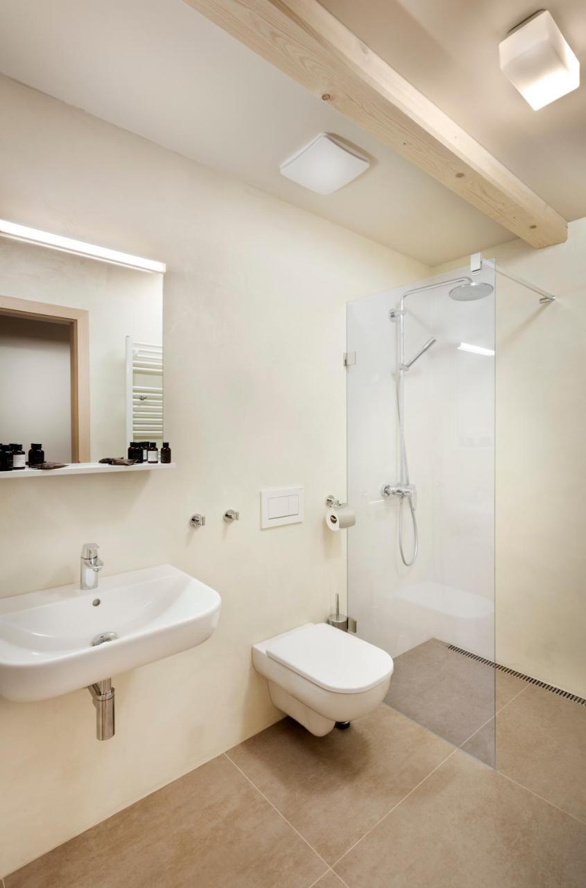 Hotel Kleis Cvikov エクステリア 写真