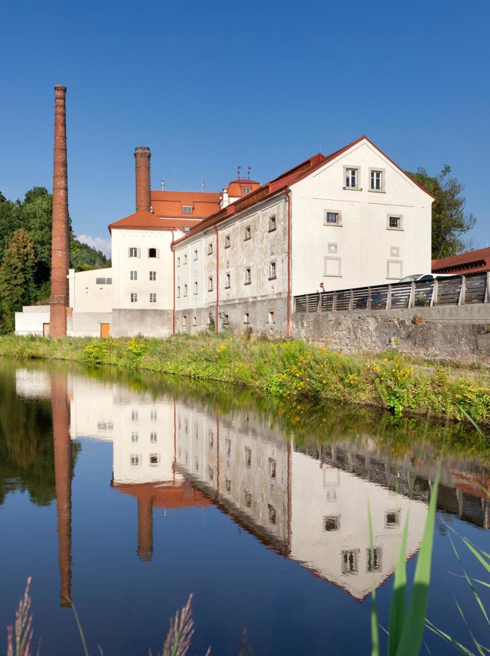 Hotel Kleis Cvikov エクステリア 写真
